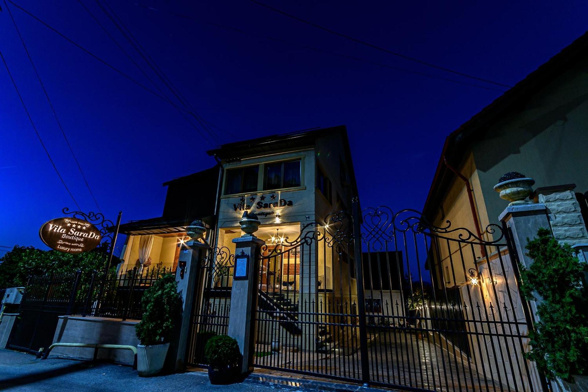 Vila Sarada Boutique เดวา ภายนอก รูปภาพ