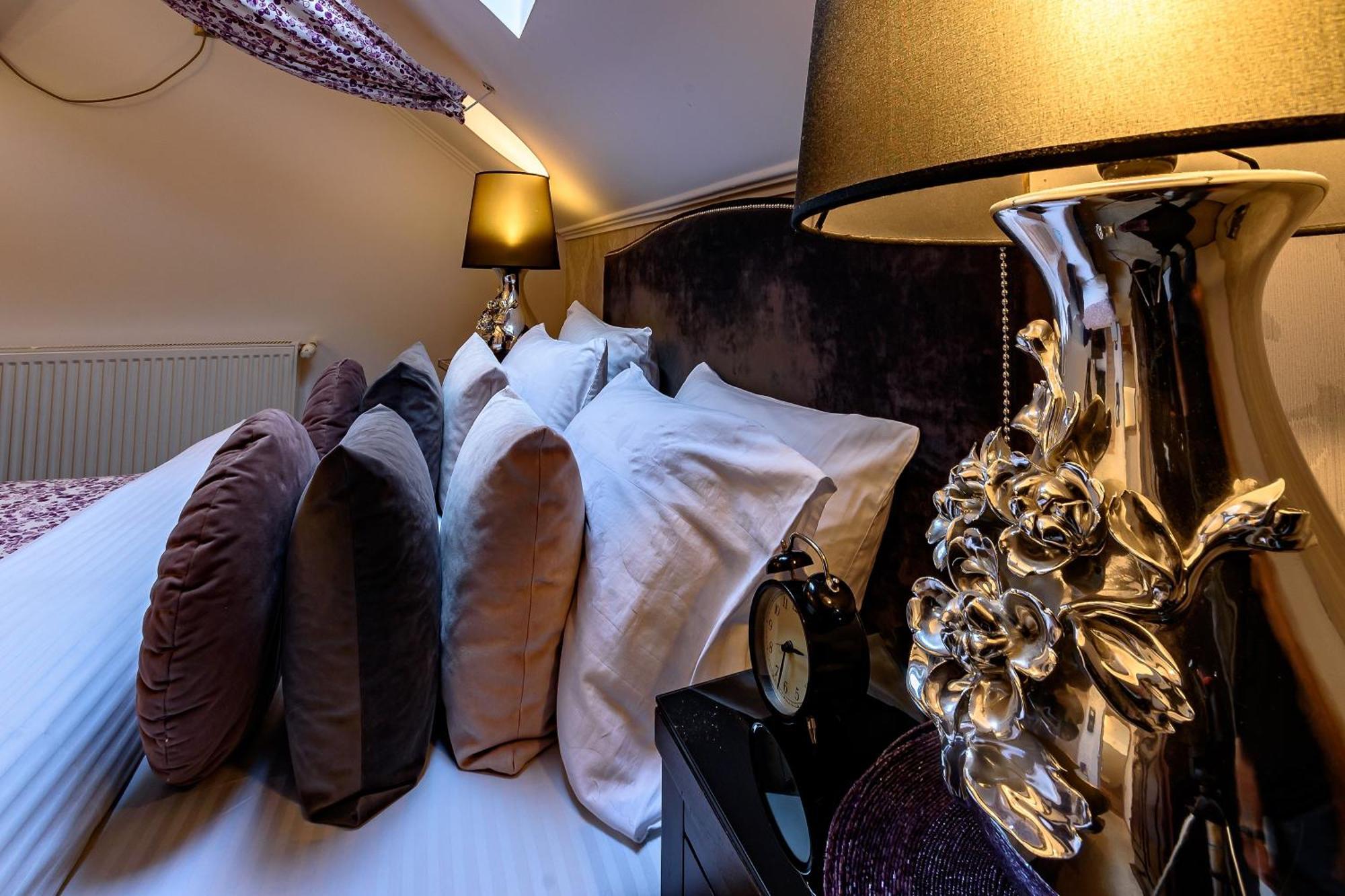 Vila Sarada Boutique เดวา ภายนอก รูปภาพ